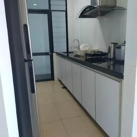 Kuching Apartment @Roxy Apartment 3Rd Mile Exterior photo
