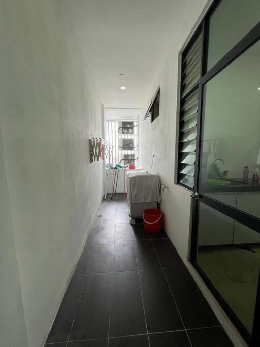 @roxy 3rd Mile Apartment